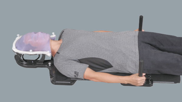 Wearing an radiotherapy mask & How a radiotherapy mask made