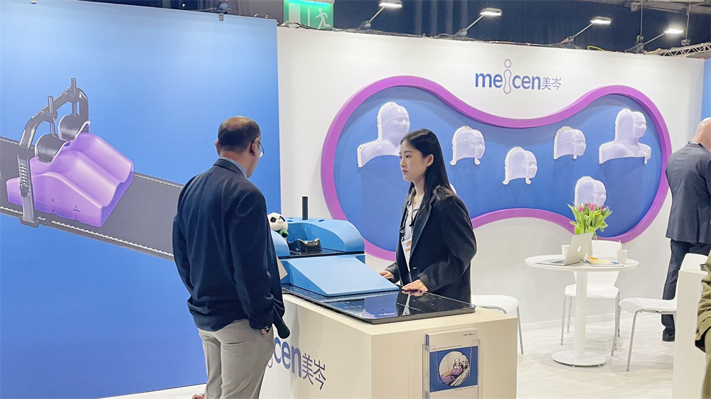 Share some photos taken from our ESTRO 2024 booth. We will remember the good times in Glasgow.