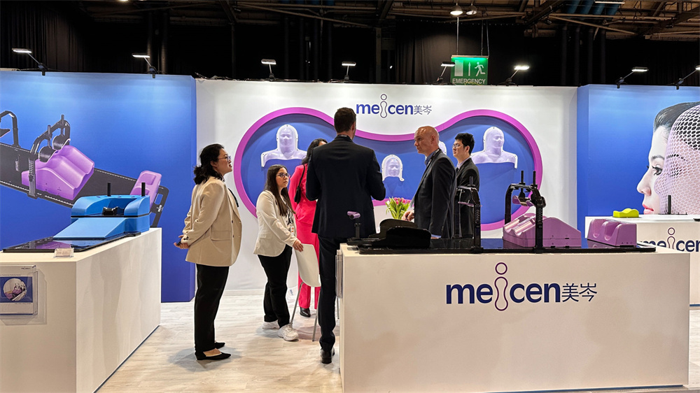 Share some photos taken from our ESTRO 2024 booth. We will remember the good times in Glasgow.