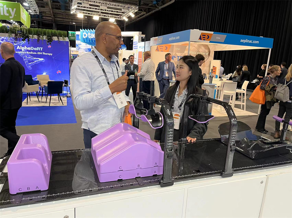 Share some photos taken from our ESTRO 2024 booth. We will remember the good times in Glasgow.